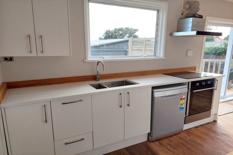 Photo of property in 20 Maranui Street, Welbourn, New Plymouth, 4310