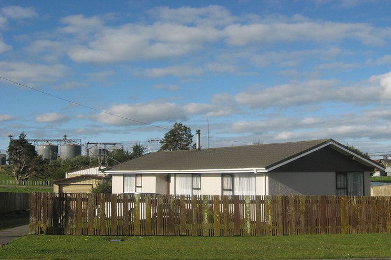 Photo of property in 95 Alexandra Street, Marton, 4710