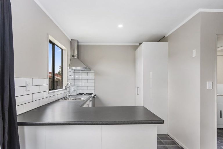 Photo of property in 50a Pohutukawa Drive, Owhata, Rotorua, 3010