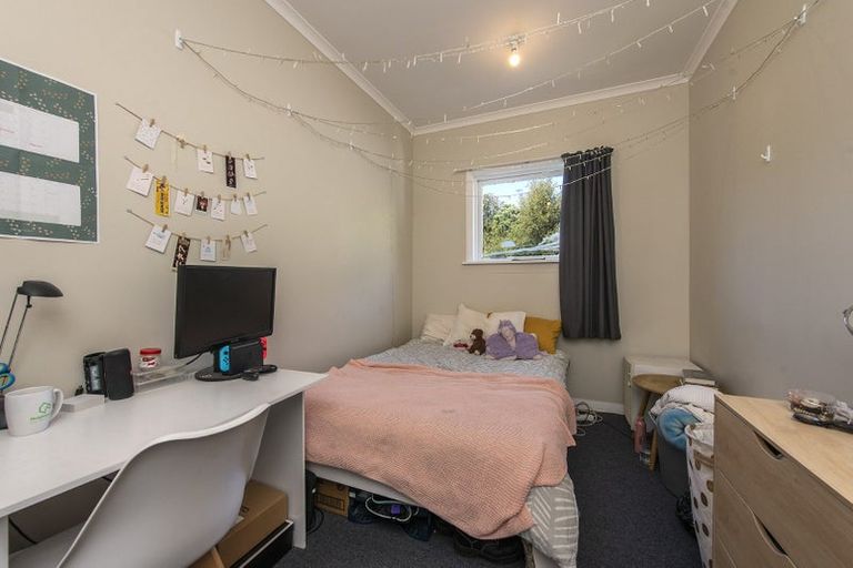 Photo of property in 82 Glenmore Street, Northland, Wellington, 6012