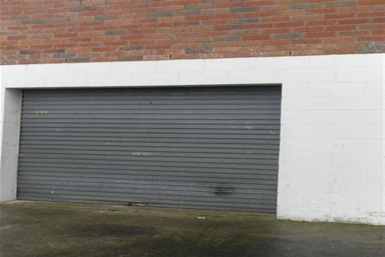 Photo of property in 38a Amorino Drive, Red Beach, 0932