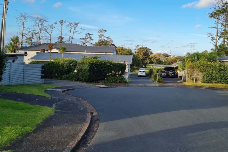 Photo of property in 2/16 Benders Avenue, Hillcrest, Auckland, 0627