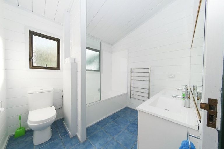 Photo of property in 14 Baird Street, Howick, Auckland, 2014