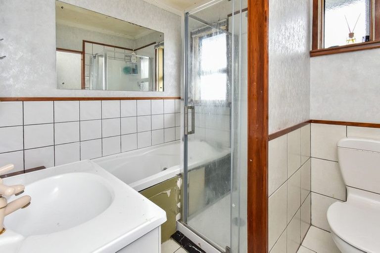 Photo of property in 81 Beeston Crescent, Manurewa, Auckland, 2102