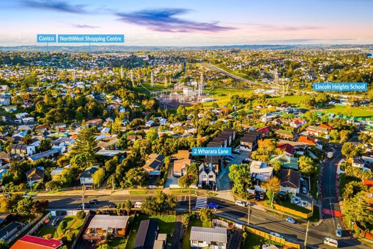 Photo of property in 2 Wharara Lane, Massey, Auckland, 0614