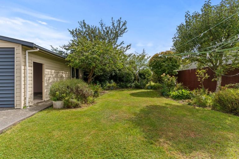 Photo of property in 10 Haslett Place, Upper Riccarton, Christchurch, 8041