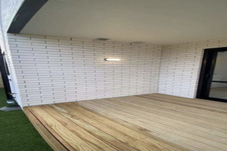 Photo of property in 3/23 View Road, Papakura, 2110