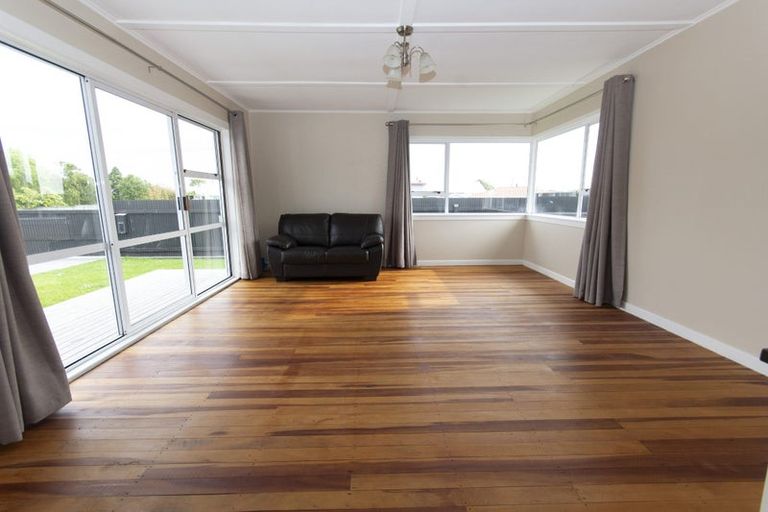 Photo of property in 63 Terou Street, Manaia, 4612