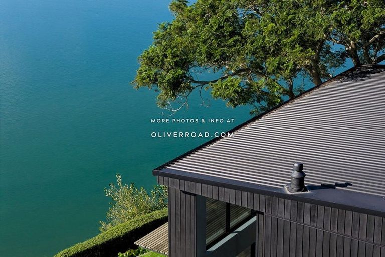 Photo of property in 1 Fourth Avenue, Tauranga, 3110