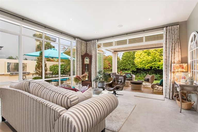 Photo of property in 47 Waiwetu Street, Fendalton, Christchurch, 8052