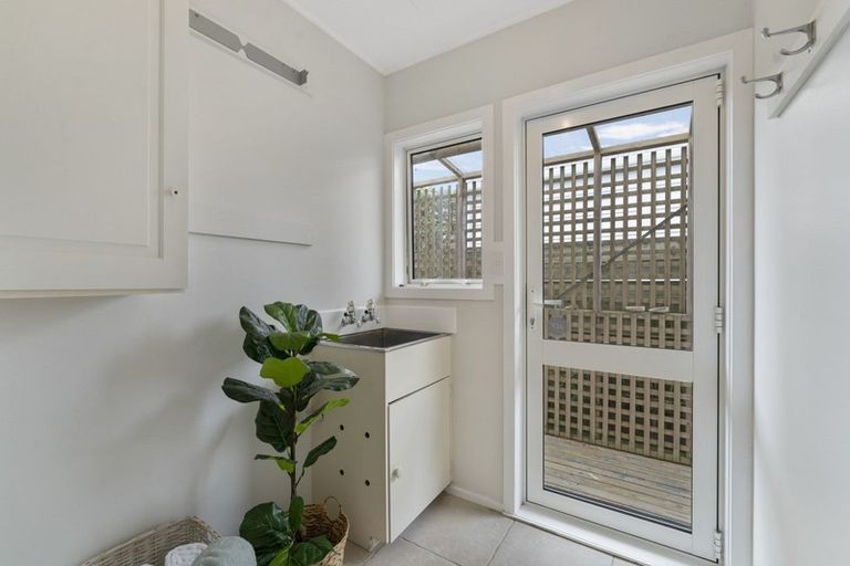 Photo of property in 2 Karaka Street, Otaki Beach, Otaki, 5512