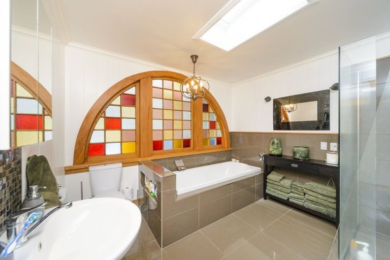 Photo of property in 5 Queen Street, Feilding, 4702