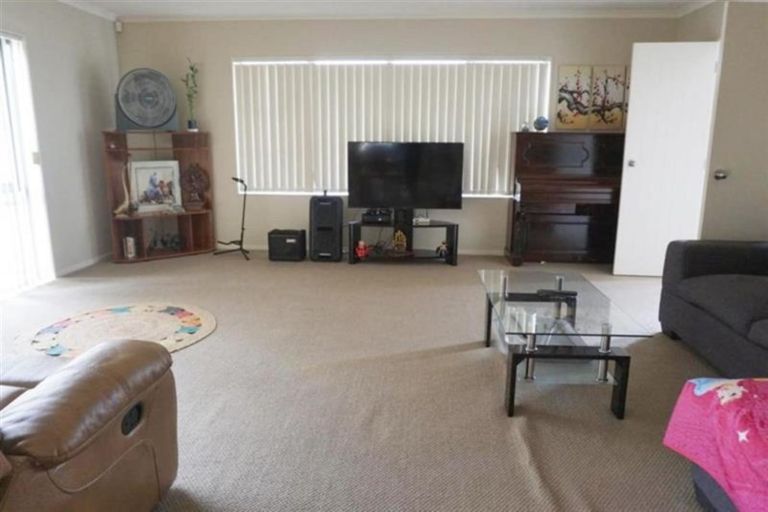 Photo of property in 23 Topland Drive, Flat Bush, Auckland, 2019