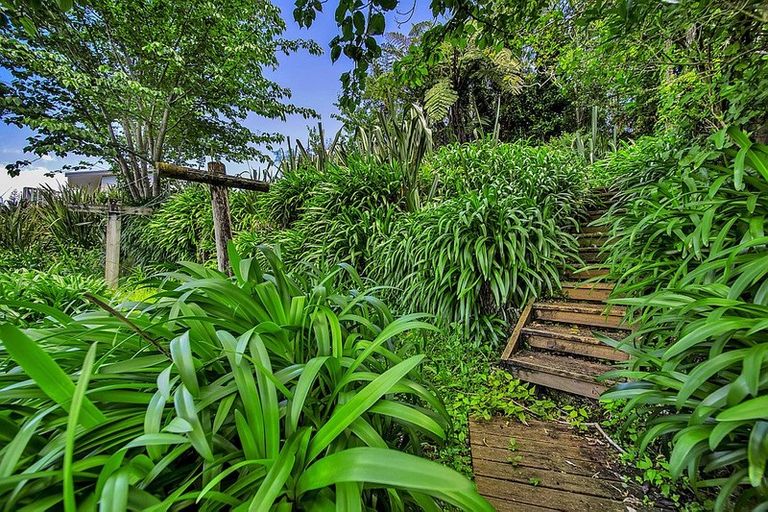 Photo of property in 52 Pembroke Street, Westown, New Plymouth, 4310