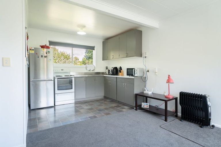 Photo of property in 1/16 John Street, Titahi Bay, Porirua, 5022