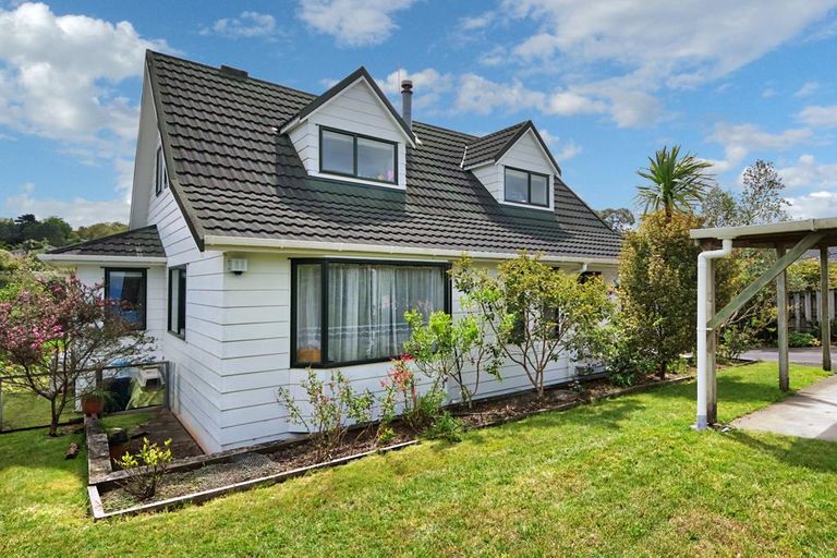 Photo of property in 23a Withers Road, Glen Eden, Auckland, 0602