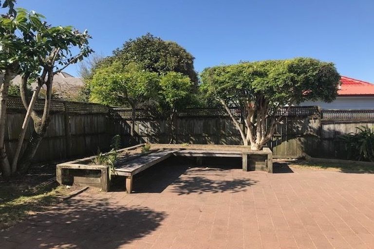 Photo of property in 9 Highgate Place, Somerville, Auckland, 2014