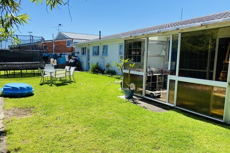 Photo of property in 2/19 Bracken Avenue, Takapuna, Auckland, 0622