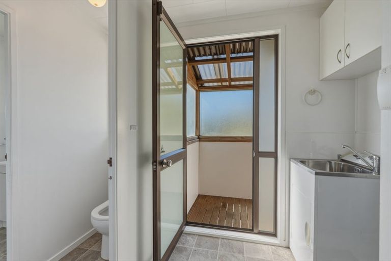 Photo of property in 5 Cable Bay Block Road, Cable Bay, 0420