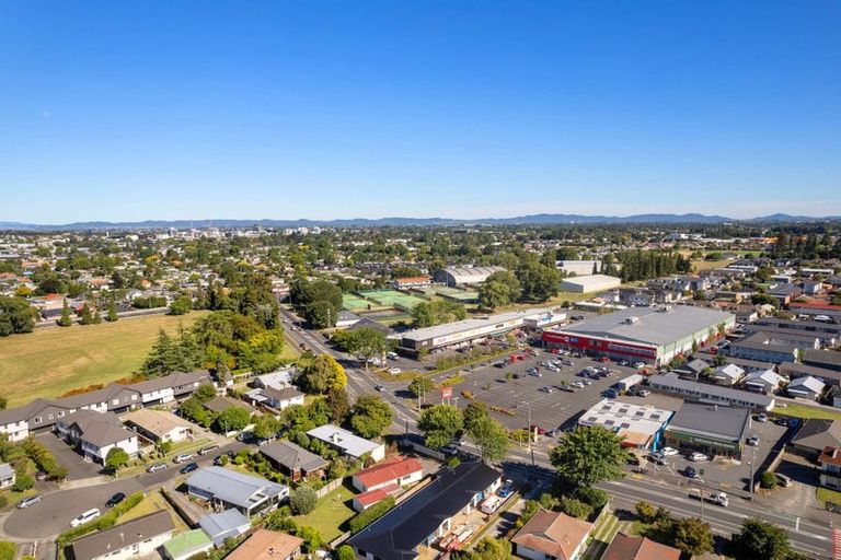 Photo of property in 77 Knighton Road, Hillcrest, Hamilton, 3216