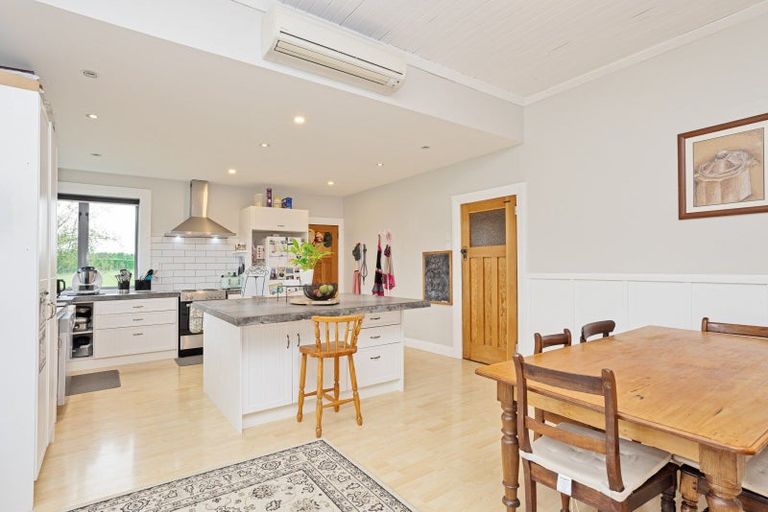 Photo of property in 29 Weir Road, Waianiwa, Invercargill, 9874