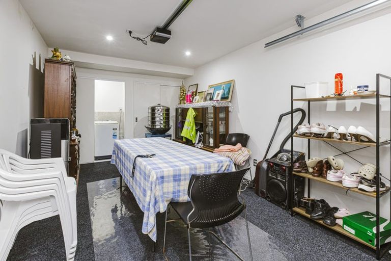 Photo of property in 20b Martin Road, Manurewa, Auckland, 2102