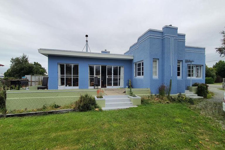 Photo of property in 53 Rhodes Street, Waimate, 7924