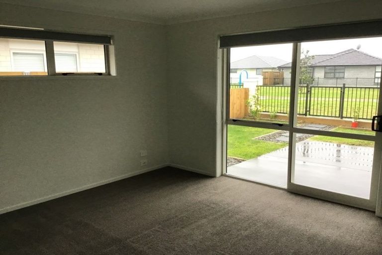 Photo of property in 8 Naeo Close, Papamoa Beach, Papamoa, 3118