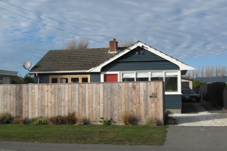 Photo of property in 41 Falcon Street, New Brighton, Christchurch, 8061
