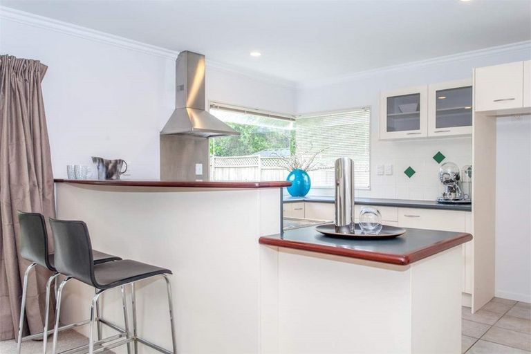 Photo of property in 36 Mahoney Drive, Albany, Auckland, 0632