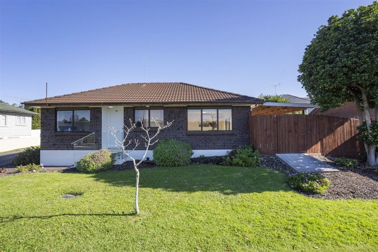 Photo of property in 1/63 Wellington Street, Howick, Auckland, 2014