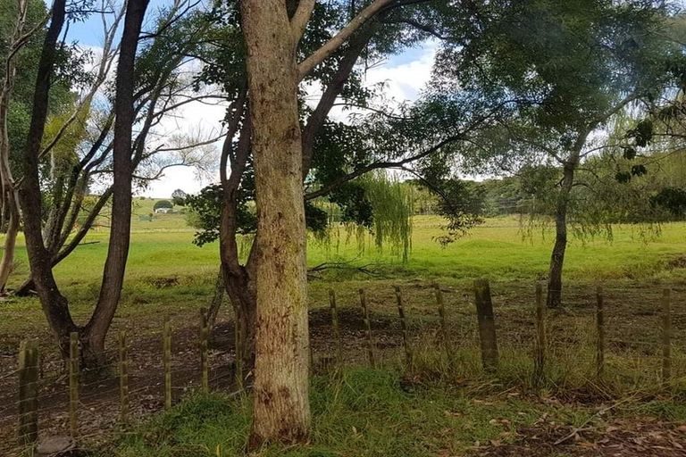 Photo of property in 576 Cemetery Road, Maunu, Whangarei, 0170