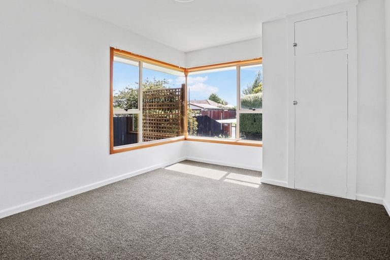 Photo of property in 15 Rosella Street, Broomfield, Christchurch, 8042