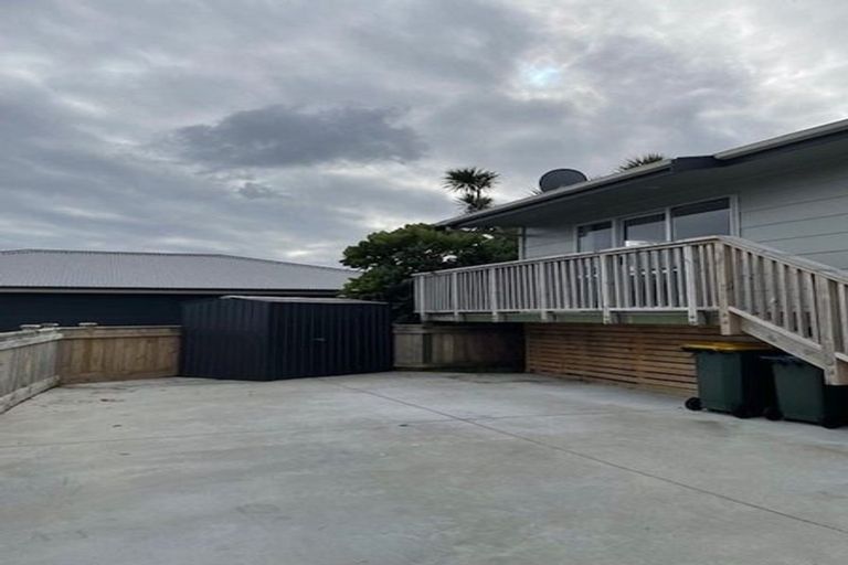 Photo of property in 10a Gaff Place, Whitby, Porirua, 5024