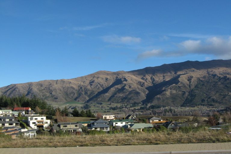 Photo of property in 46 Kings Drive, Wanaka, 9305