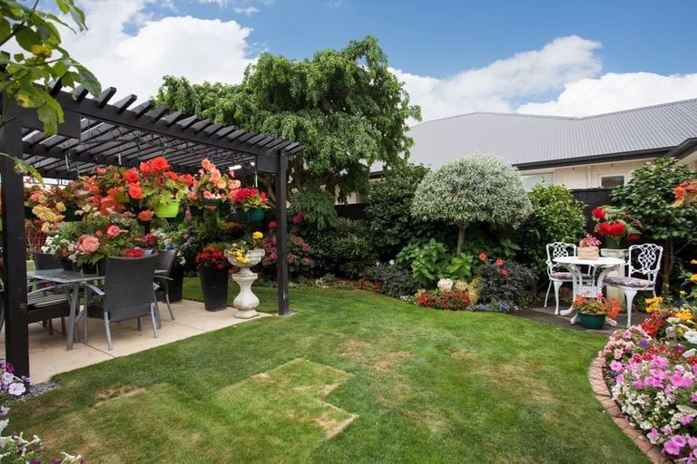 Photo of property in 32 Applefield Court, Northwood, Christchurch, 8051