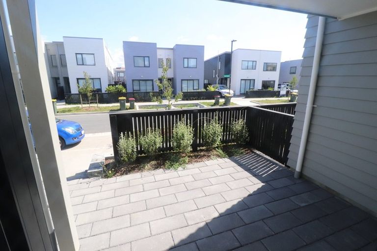 Photo of property in 20 Hiki Street, Hobsonville, Auckland, 0616