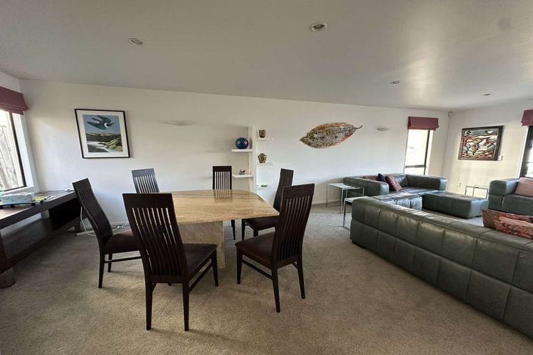 Photo of property in 7/22 Oriental Terrace, Oriental Bay, Wellington, 6011