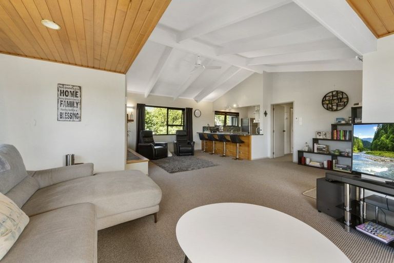 Photo of property in 27 Matua Road, Matua, Tauranga, 3110