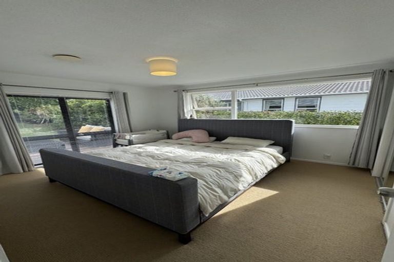 Photo of property in 12 Blue Way, Glendene, Auckland, 0602