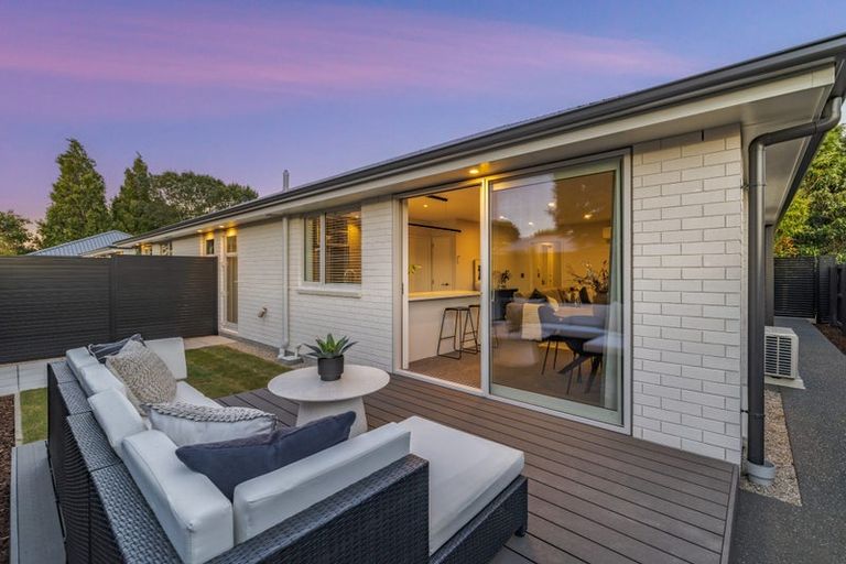 Photo of property in 157 Yaldhurst Road, Sockburn, Christchurch, 8042