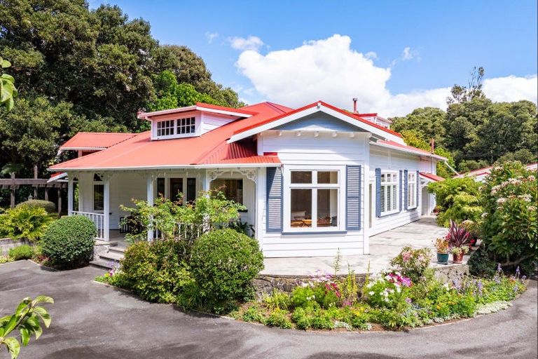 Photo of property in 915 State Highway 14, Maungatapere, Whangarei, 0179