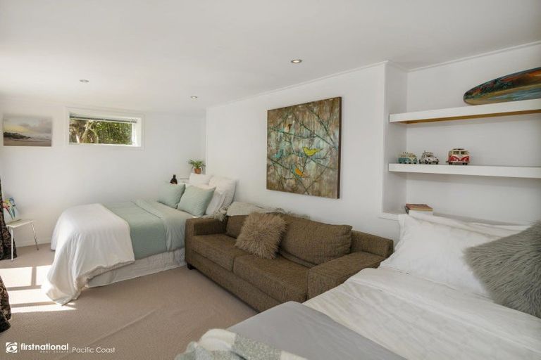 Photo of property in 154 Paku Drive, Tairua, 3508