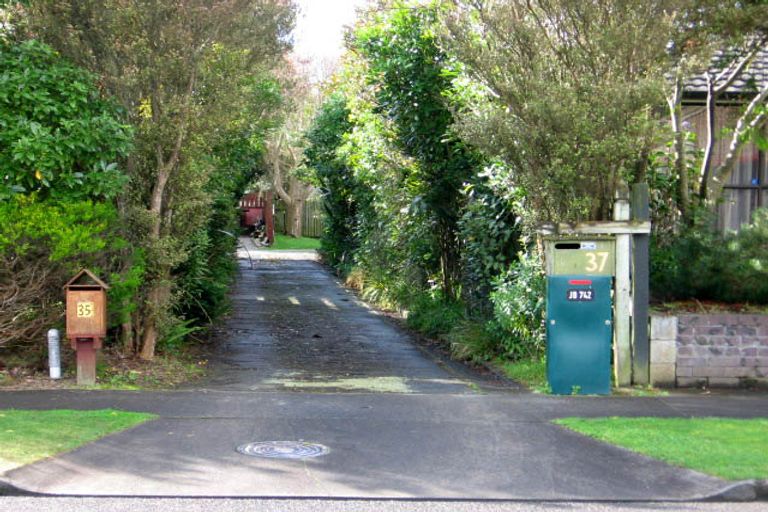 Photo of property in 35 Carter Crescent, Awapuni, Palmerston North, 4412