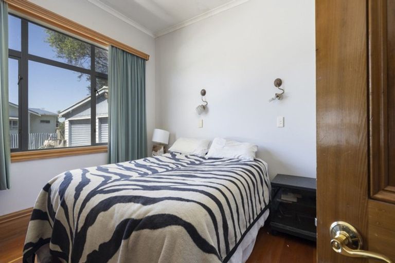 Photo of property in 76 Terou Street, Manaia, 4612