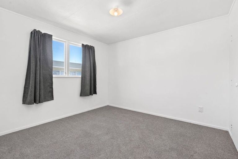 Photo of property in 4 Cresta Place, Onerahi, Whangarei, 0110
