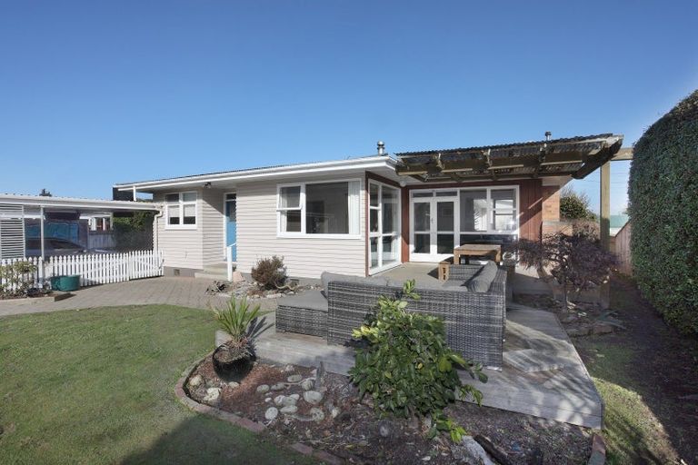 Photo of property in 22 Wellington Street, Feilding, 4702