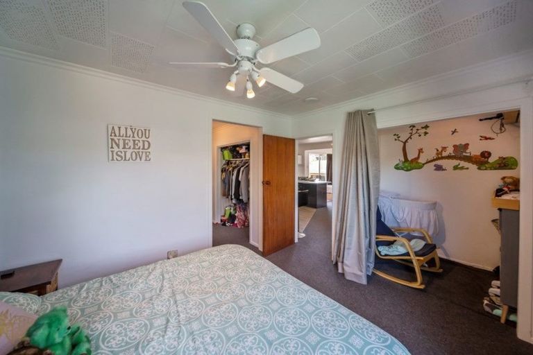 Photo of property in 89 Clawton Street, Westown, New Plymouth, 4310