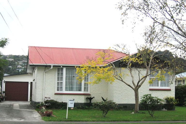 Photo of property in 137 Taita Drive, Avalon, Lower Hutt, 5011