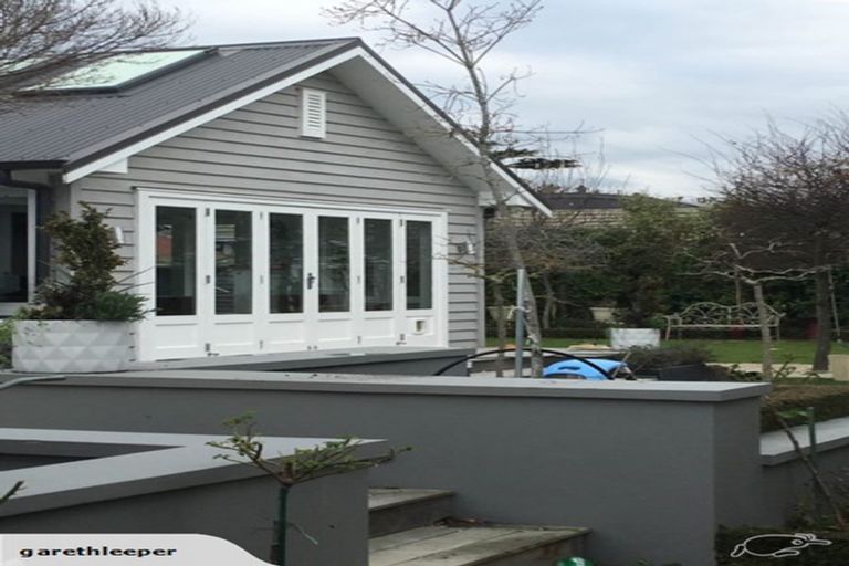 Photo of property in 107 Hamilton Avenue, Ilam, Christchurch, 8041